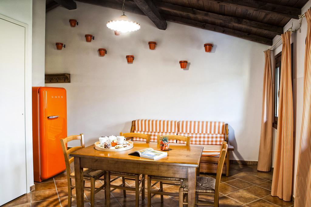 La Valle Di Vico *